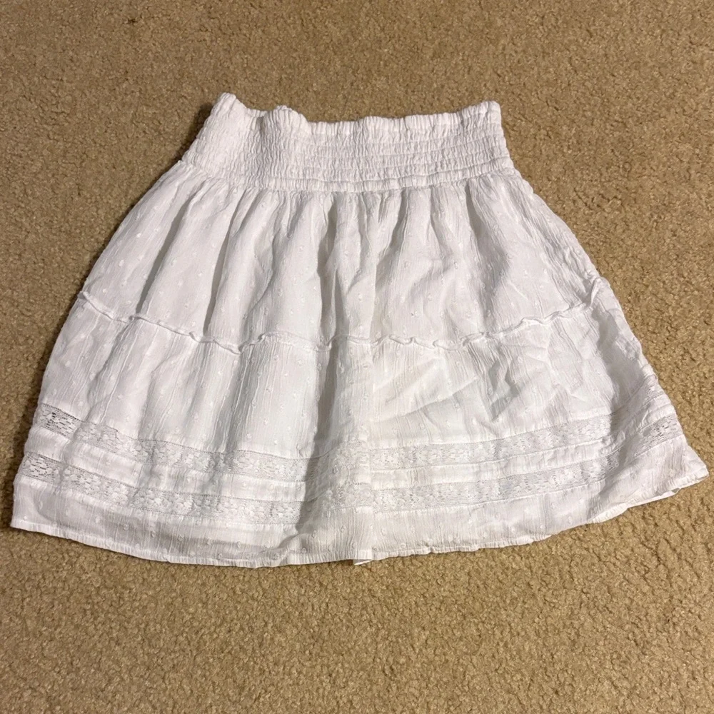 Hollister White Mini Skirt - Picture 1 of 3
